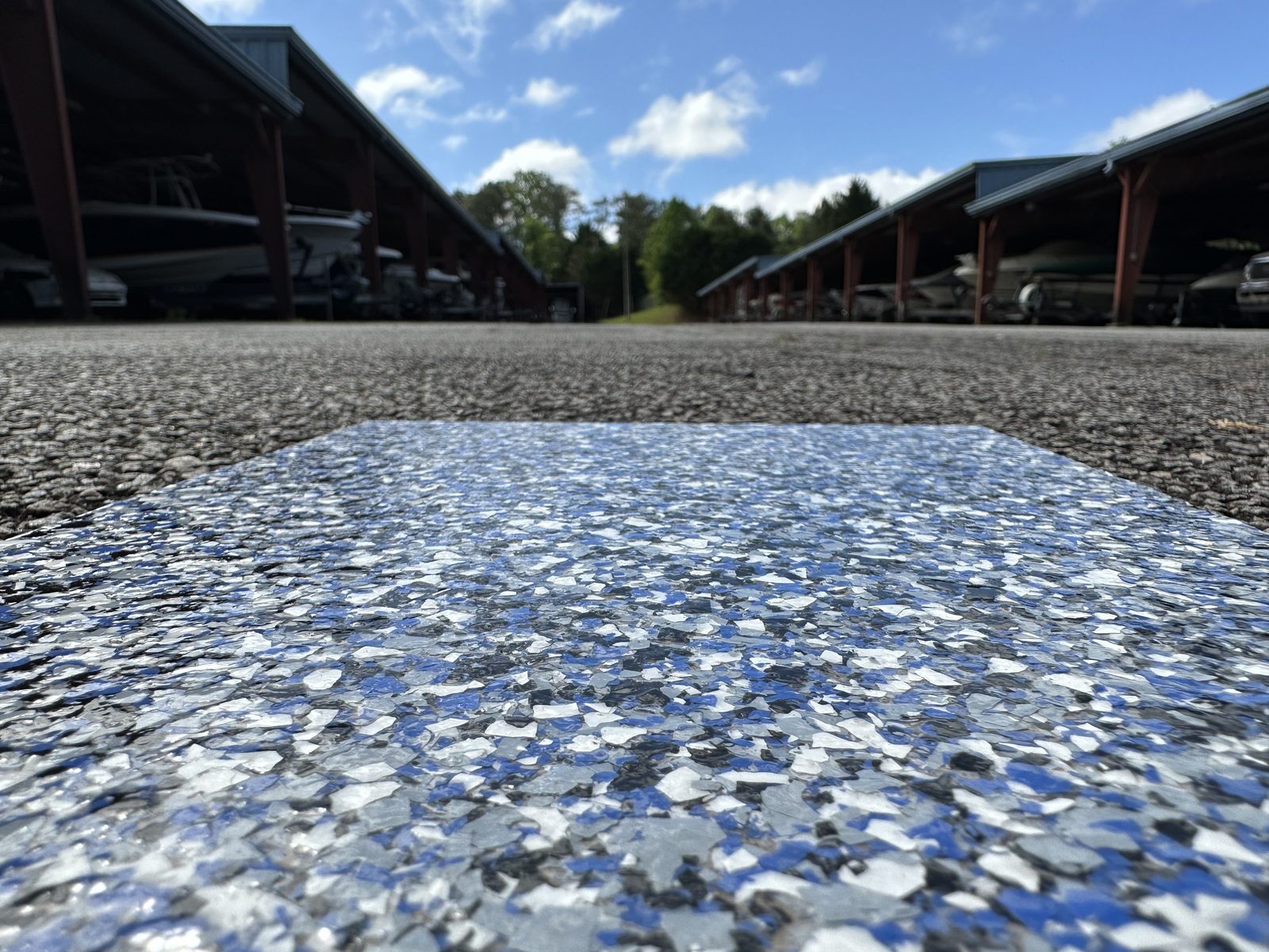Why outdoor floors get a tinted polyaspartic base